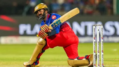 “If I were Dinesh Karthik, I would think twice about coming to CSK” - Ex-CSK batter advises DK not to take up head coach role