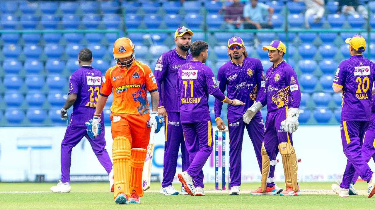 New Delhi Tigers vs West Delhi Lions