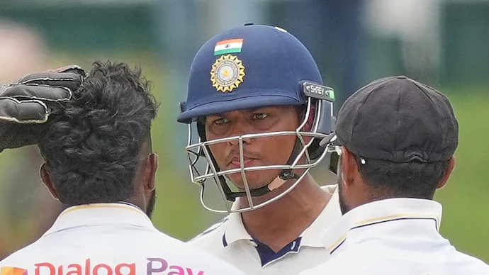 “You are training them to repeat such behaviour” - Sanjay Manjrekar and Dodda Ganesh demand strict action against Yashasvi Jaiswal’s on-field act